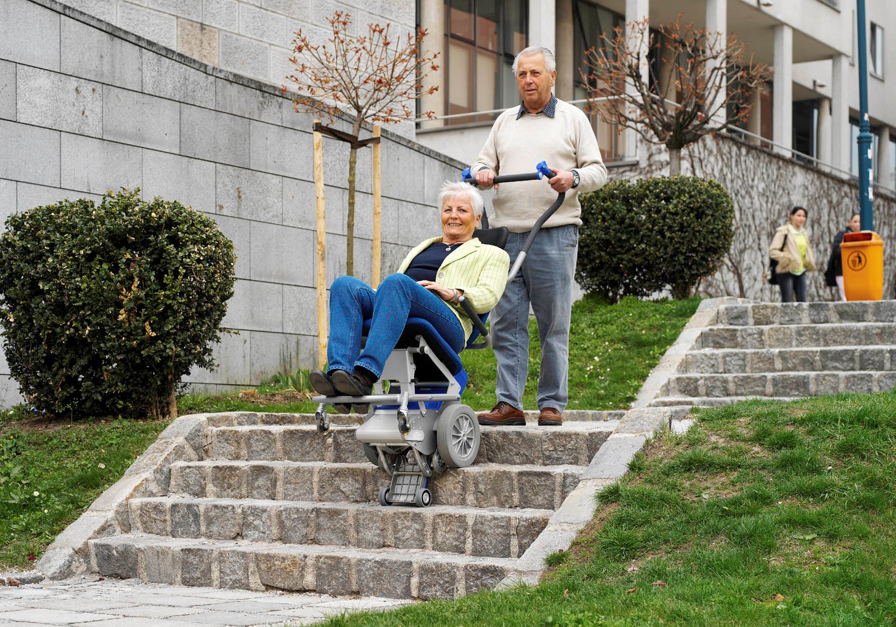 Cadeira sobe escadas portátil Escadafácil