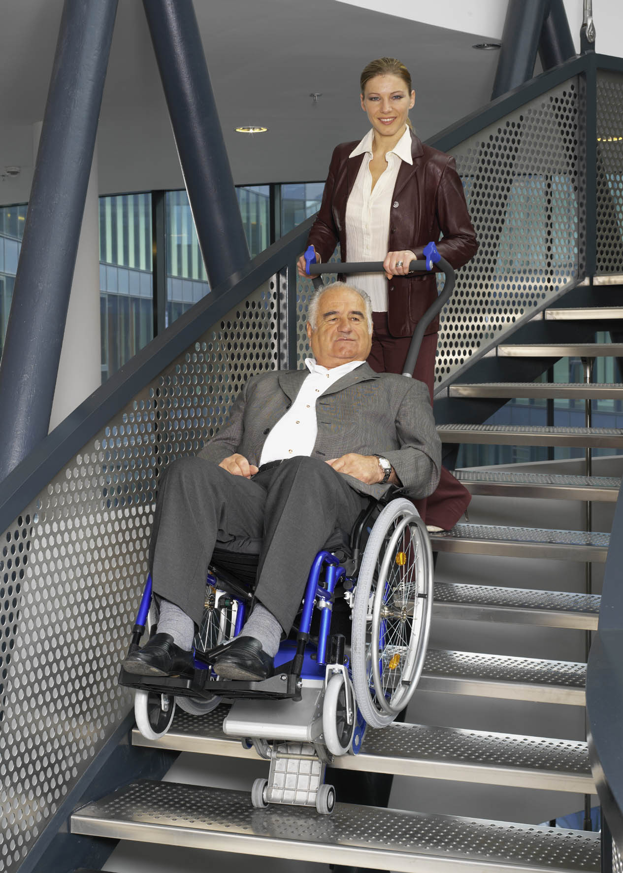 Cadeira sobe escadas portátil Escadafácil